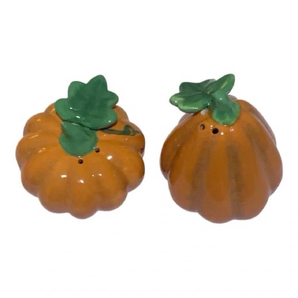 Pier‎ 1 Autumn Ceramic Pumpkin Salt and Pepper Shakers Thanksgiving